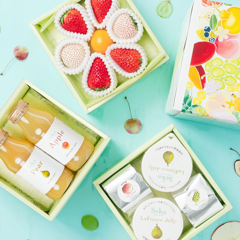 旬の国産フルーツ＆ラフゼリー紅茶＆ジュース3段重